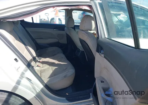 2017 Hyundai Elantra Value Edition из США, поврежденный, VIN 5NPD84LF4HH141265